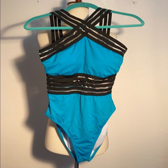hilor bathing suit